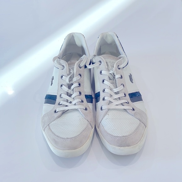 Size 9 Lacoste shoes. - Picture 2 of 4
